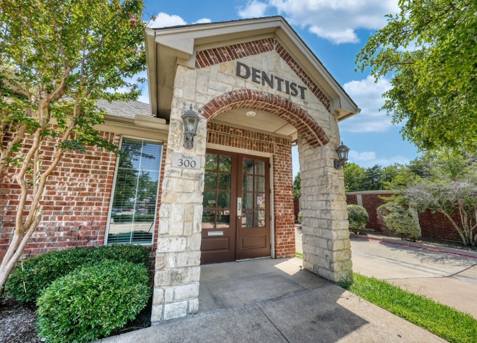 Light blue dental chair at The Grand Prairie Dentist